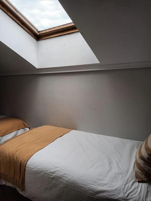 Atico Luminoso Con Terraza Apartment ซานตานเดร์ ภายนอก รูปภาพ
